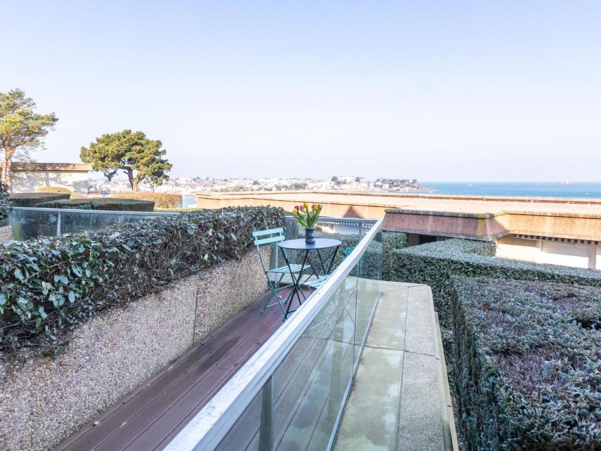 Le Parc De La Ronceray-5 By Interhome Apartment
